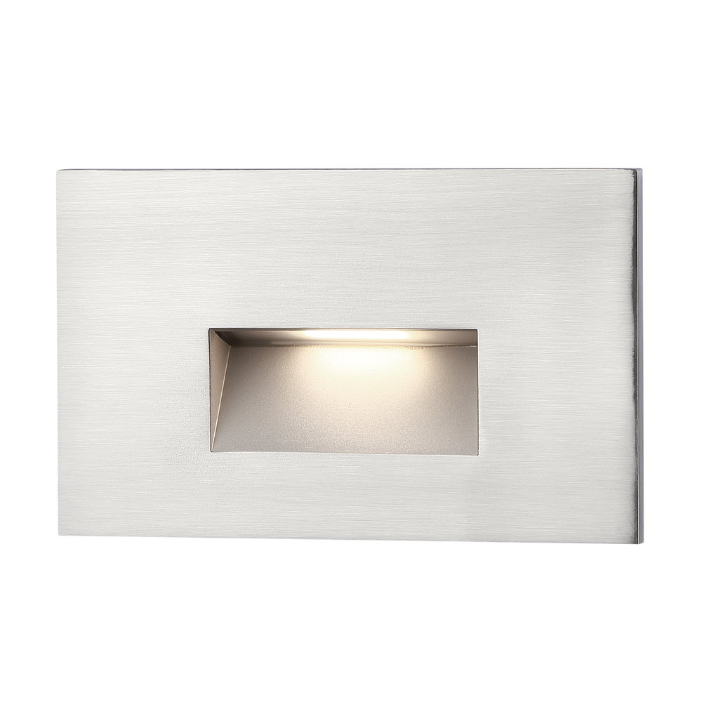 Step LT , Hrz, Recessed Trim, Bn